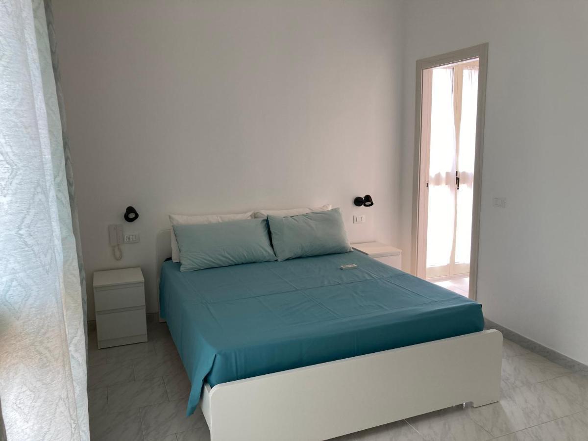 Delposto Marina Di Ragusa Dış mekan fotoğraf